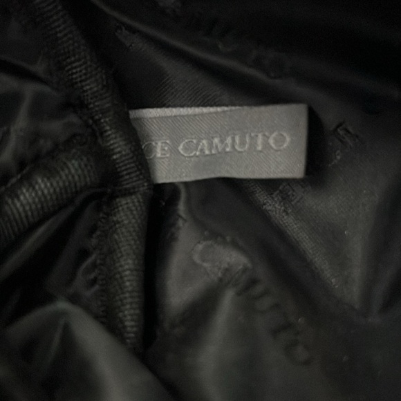 Vince Camino Gold makeup bag - Picture 4 of 7